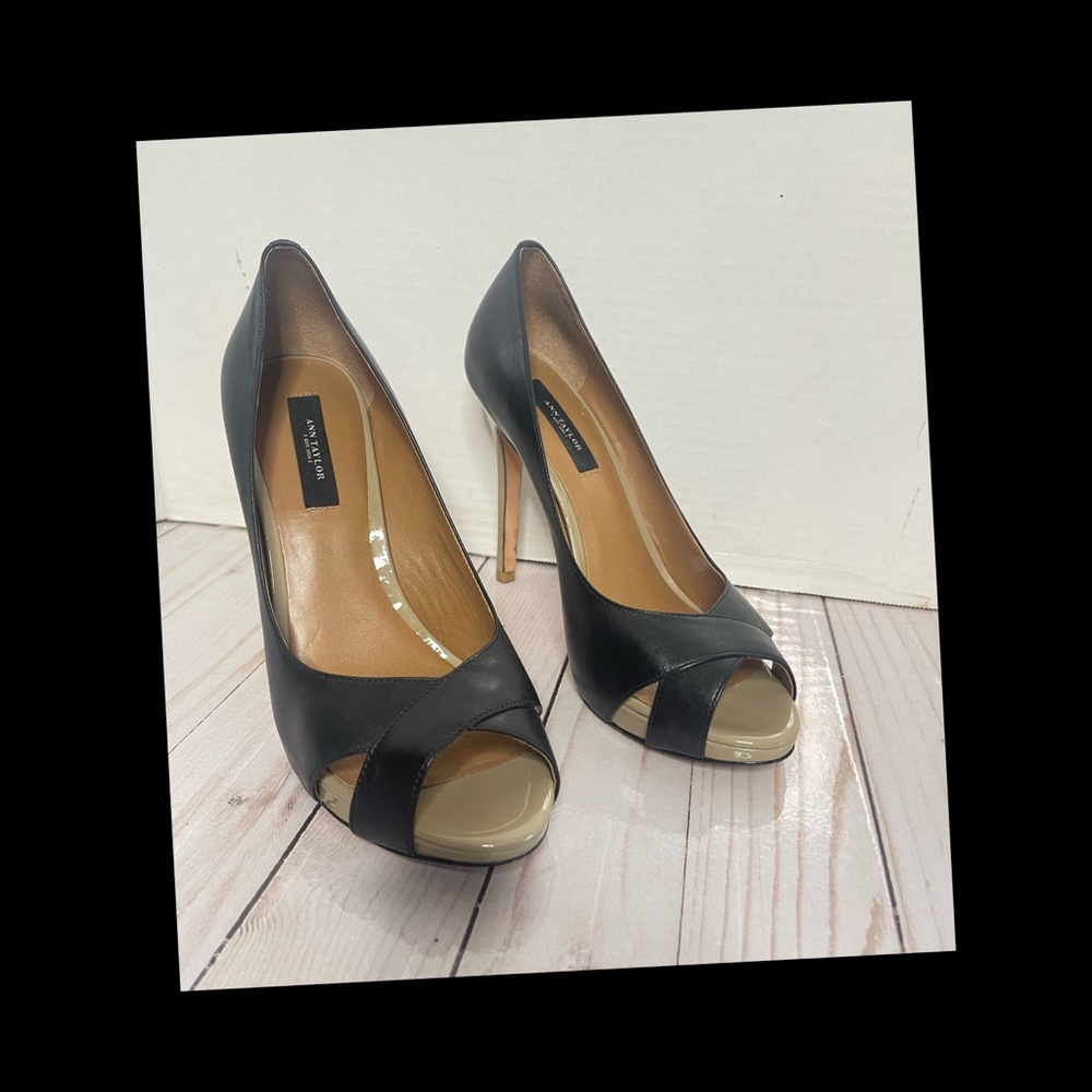 ANN TAYLOR CHERI PEEPTOE PLATFORM